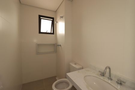 Apartamento à venda com 117m², 3 quartos e 2 vagasBanheiro da Suíte 2