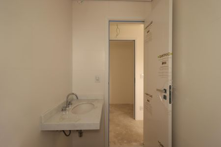 Apartamento à venda com 117m², 3 quartos e 2 vagasBanheiro da Suíte 2