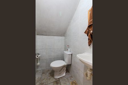 Casa à venda com 251m², 4 quartos e 2 vagas Casa à venda com 251m², 4 quartos e 2 vagasBanheiro de serviço