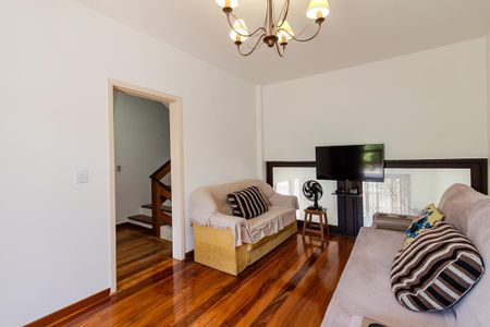 Sala de casa à venda com 4 quartos, 251m² em Tristeza, Porto Alegre