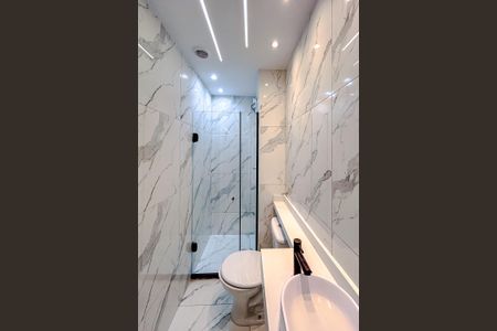 Apartamento para alugar com 34m², 2 quartos e sem vagaBanheiro