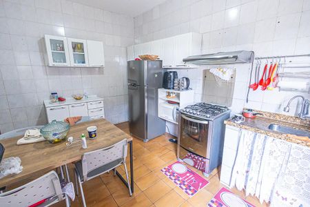 Casa para alugar com 221m², 2 quartos e 3 vagascozinha