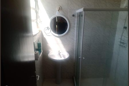 Banheiro de apartamento para alugar com 2 quartos, 85m² em Quintino Bocaiúva, Rio de Janeiro