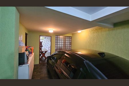 Casa à venda com 235m², 3 quartos e 4 vagasGaragem