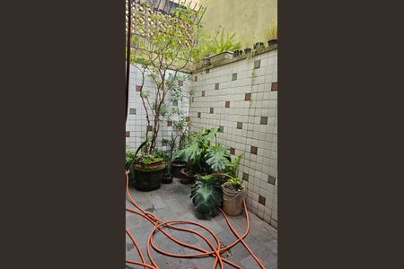 Casa à venda com 235m², 3 quartos e 4 vagasÁrea externa