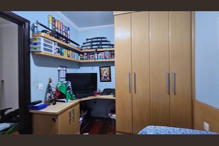 Casa à venda com 235m², 3 quartos e 4 vagasQuarto