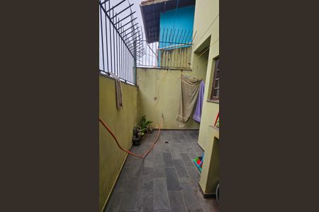 Casa à venda com 235m², 3 quartos e 4 vagasÁrea externa