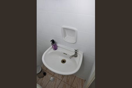 Apartamento para alugar com 69m², 3 quartos e 1 vagaDetalhe - Lavabo na Área de Serviço