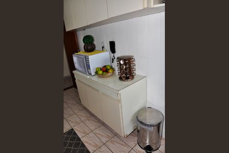 Apartamento para alugar com 69m², 3 quartos e 1 vagaDetalhe - Cozinha