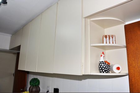 Apartamento para alugar com 69m², 3 quartos e 1 vagaDetalhe - Cozinha