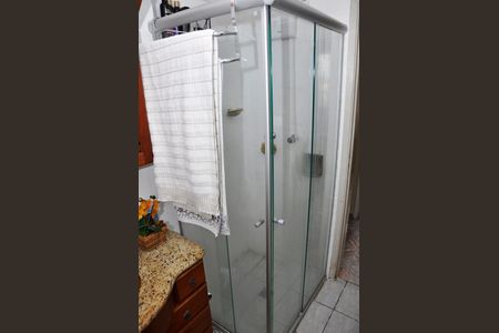 Apartamento para alugar com 69m², 3 quartos e 1 vagaDetalhe - Banheiro Social