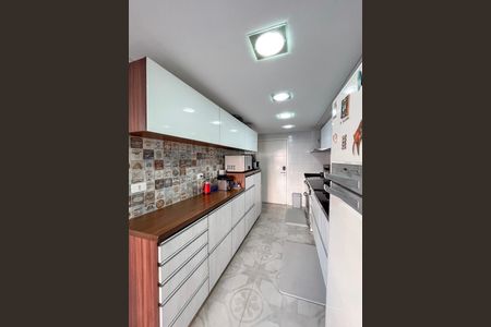 Apartamento à venda com 134m², 3 quartos e 2 vagasCozinha