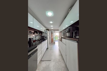 Apartamento à venda com 134m², 3 quartos e 2 vagasCozinha