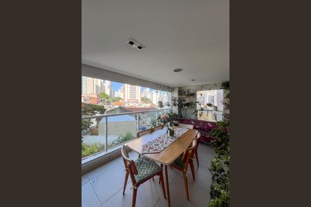 Apartamento à venda com 134m², 3 quartos e 2 vagasVaranda gourmet