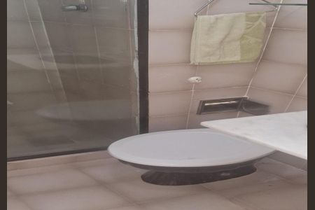 Apartamento para alugar com 55m², 1 quarto e sem vagaBanheiro