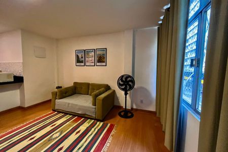 Apartamento para alugar com 2 quartos, 75m² em Copacabana, Rio de Janeiro