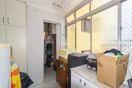 Apartamento à venda com 84m², 3 quartos e 1 vagaÁrea de Serviço