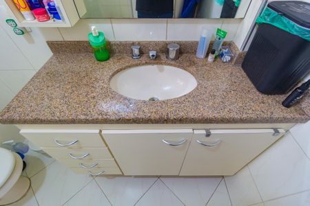 Apartamento à venda com 84m², 3 quartos e 1 vagaDetalhe - Banheiro