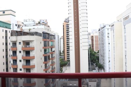 Apartamento à venda com 131m², 4 quartos e 3 vagasVaranda