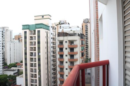 Apartamento à venda com 131m², 4 quartos e 3 vagasQuarto 04
