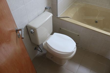 Apartamento à venda com 131m², 4 quartos e 3 vagasBanheiro 03