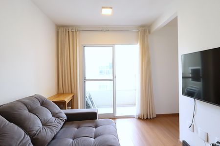 Janela da sala de apartamento para alugar com 1 quarto, 47m² em Costa E Silva, Porto Alegre