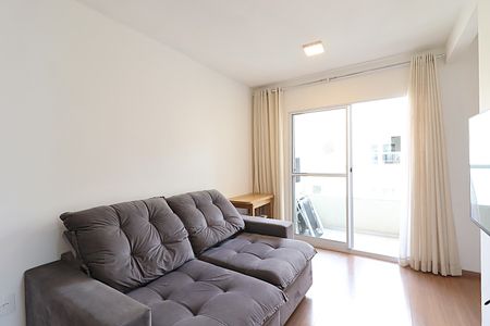 Sala de apartamento para alugar com 1 quarto, 47m² em Costa E Silva, Porto Alegre