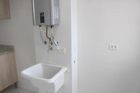 Apartamento para alugar com 66m², 2 quartos e 1 vagaÁrea de Serviço