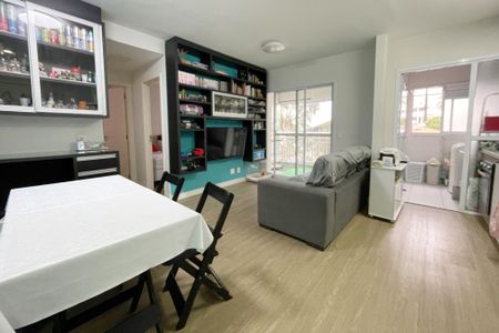 Apartamento à venda com 61m², 2 quartos e 1 vaga