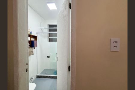 Apartamento para alugar com 45m², 1 quarto e sem vagaBanheiro social
