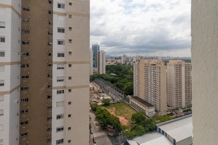 Apartamento à venda com 45m², 1 quarto e 1 vaga Apartamento à venda com 45m², 1 quarto e 1 vagaVista da Janela da Área de Serviço