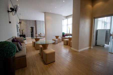 Apartamento à venda com 45m², 1 quarto e 1 vaga Apartamento à venda com 45m², 1 quarto e 1 vagaÁrea comum - Salão de Festas