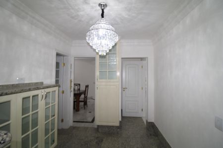 Apartamento para alugar com 206m², 4 quartos e 4 vagasCorredor