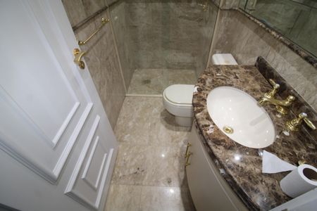 Apartamento para alugar com 206m², 4 quartos e 4 vagasBanheiro