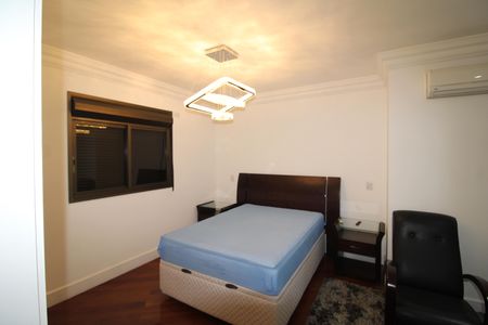 Apartamento para alugar com 206m², 4 quartos e 4 vagasQuarto 1