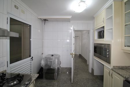 Apartamento para alugar com 206m², 4 quartos e 4 vagasCozinha