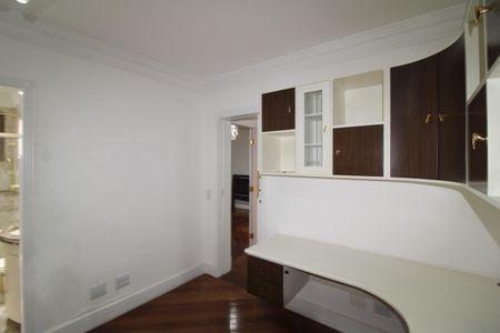 Apartamento para alugar com 206m², 4 quartos e 4 vagasQuarto 4