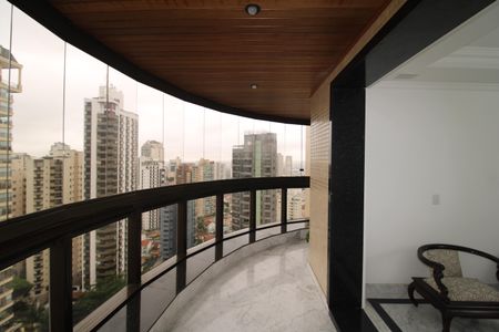 Apartamento para alugar com 206m², 4 quartos e 4 vagasSala - Varanda