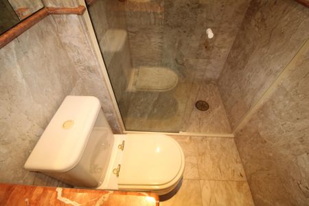 Apartamento para alugar com 206m², 4 quartos e 4 vagasQuarto 3 - Banheiro