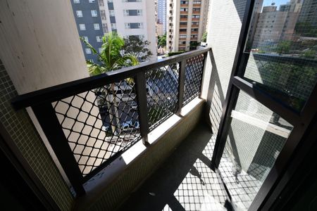 Sala - Sacada de apartamento à venda com 1 quarto, 50m² em Cambuí, Campinas