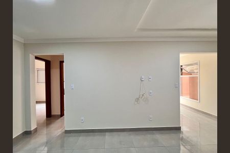 Sala de casa para alugar com 2 quartos, 100m² em Vila Dutra, Campinas