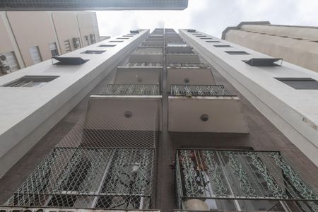 Apartamento à venda com 50m², 1 quarto e 1 vagaFachada