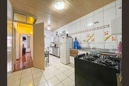 Casa à venda com 100m², 2 quartos e 1 vaga Casa à venda com 100m², 2 quartos e 1 vagaCozinha