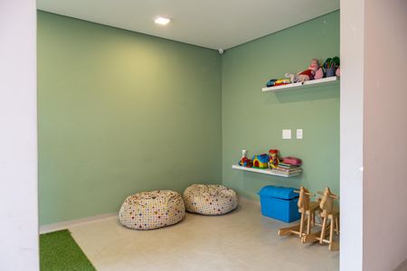 Apartamento para alugar com 33m², 2 quartos e sem vagaÁrea comum - Brinquedoteca