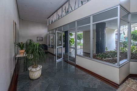Apartamento para alugar com 65m², 2 quartos e 2 vagashall de entrada _4