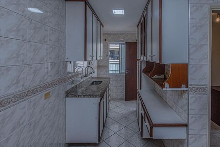 Apartamento para alugar com 65m², 2 quartos e 2 vagascozinha_2