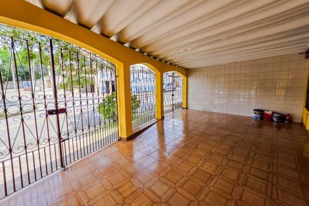 Casa à venda com 152m², 2 quartos e 3 vagas