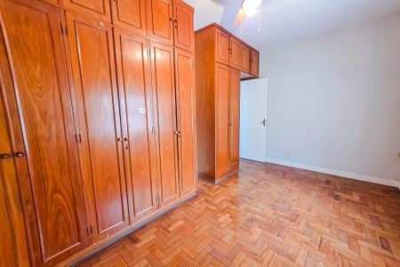 Casa à venda com 152m², 2 quartos e 3 vagas