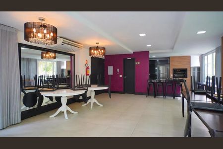 Apartamento à venda com 66m², 2 quartos e 1 vagaÁrea externa