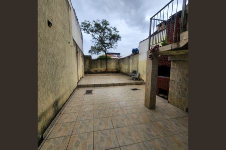 Casa à venda com 220m², 4 quartos e 3 vagasÁrea externa